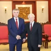 Vietnam treasures partnership with Russia: top leader 