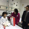 Tet gifts offered to impoverished child patients