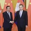 Cambodia, China pledge to further foster cooperation 