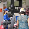 Petrol prices remain unchanged ahead of Tet holidays