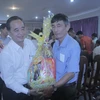 Tet gifts reach hands of poor overseas Vietnamese, Cambodians