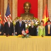 Vietnam, US sign cooperation agreements worth 21 billion USD