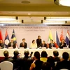 ASEAN economic ministers ink investment, trade pacts