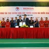 Honda Vietnam to sponsor national football teams