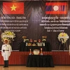 Remains of Vietnamese volunteer soldiers, experts repatriated from Laos