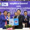Vietnamese, Lao businesses enhance partnership