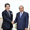 PM Nguyen Xuan Phuc receives JBIC Governor