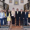 Thai PM meets with World Bank Research Team