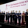 Vietnam attends ASEAN Plus Three, EAS SOMs