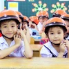 Programme encourages children in Yen Bai to wear helmets 