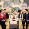 Vietnamese NA Chairwoman receives leader of Suzhou city