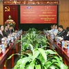 Vietnam, Laos share experience in managing local administrations