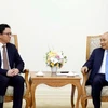 PM hosts outgoing Cambodian Ambassador 