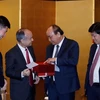 PM welcomes SoftBank’s investment expansion in Vietnam 