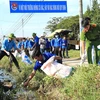 Vinh Long’s youths join hands to protect environment
