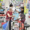Singaporean retailer extends plastic-bag-charging drive for one year