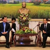 Vietnam, Laos bolster trade union cooperation