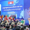 Vietnam attends Asia-Pacific Summit 2019 in Cambodia 