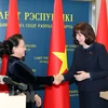 Vietnamese, Belarusian parliaments pledge support for stronger ties