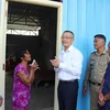 Vietnamese-Cambodians receive new houses after blaze last year
