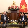 Deputy PM Pham Binh Minh receives Russian deputy foreign minister