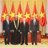 Top leader hosts new foreign ambassadors