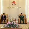 Defence Minister receives RoK diplomat 