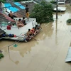 Indonesia: thousands of people flee homes due to flash floods