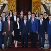 PM receives leaders of Chinese firms operating in Vietnam
