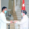 Cuban friendship medal bestowed upon Vietnamese ambassador