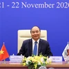 PM Nguyen Xuan Phuc attends virtual G20 Summit
