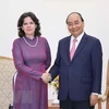 Prime Minister Nguyen Xuan Phuc receives outgoing Cuban Ambassador