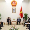 PM urges Thai group to expand investment in Vietnam 