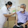 Singapore: PM receives COVID-19 vaccine as nationwide vaccination drive begins