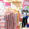 HCM City works to ensure food safety, steady prices during Tet