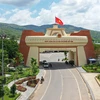 Vietnam, Laos enjoy flourishing trade ties