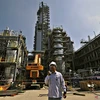 Indonesia attracts 1.7 bln USD investment in world’s 2nd integrated petrochemical complex