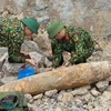 Quang Binh safely removes wartime bomb 