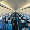 Vietnam Airlines carries over 330 people, medical workers back to Da Nang