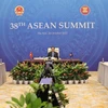 PM attends five conferences on first day of 38th, 39th ASEAN Summits and Related Summits