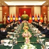 Vietnam-Lao special relations continue to be nurtured