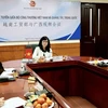 Vietnam suggests China restore customs clearance at border gates