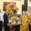 President, VFF leader congratulate Buddhists on Lord Buddha’s birthday