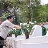 PM Pham Minh Chinh pays tribute to heroic martyrs in Ha Tinh province
