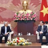 Vietnam considers strengthening ties with Laos top priority: top legislator