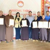 Buddhist monks, nuns in Hanoi donate money to build houses for the poor