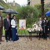 Embassy organises trip paying tribute to President Ho Chi Minh in French cities