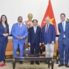 Foreign Minister delighted at Vietnam-US ties