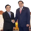 Vietnamese, Lao PMs hold talks in Phnom Penh