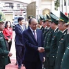 President examines Dak Lak border guard force’s combat readiness ahead of Tet